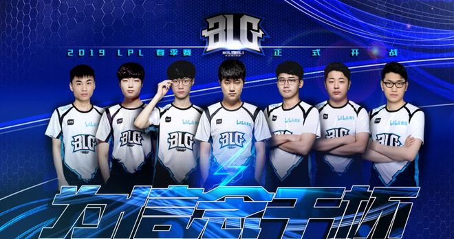 从足球的草 从足球的草